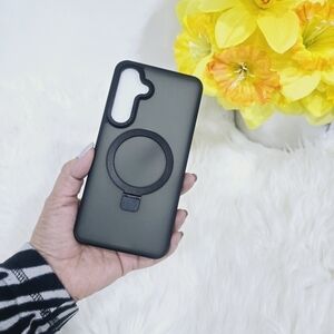 Galaxy S24 plus magnetic ring stand black case new.